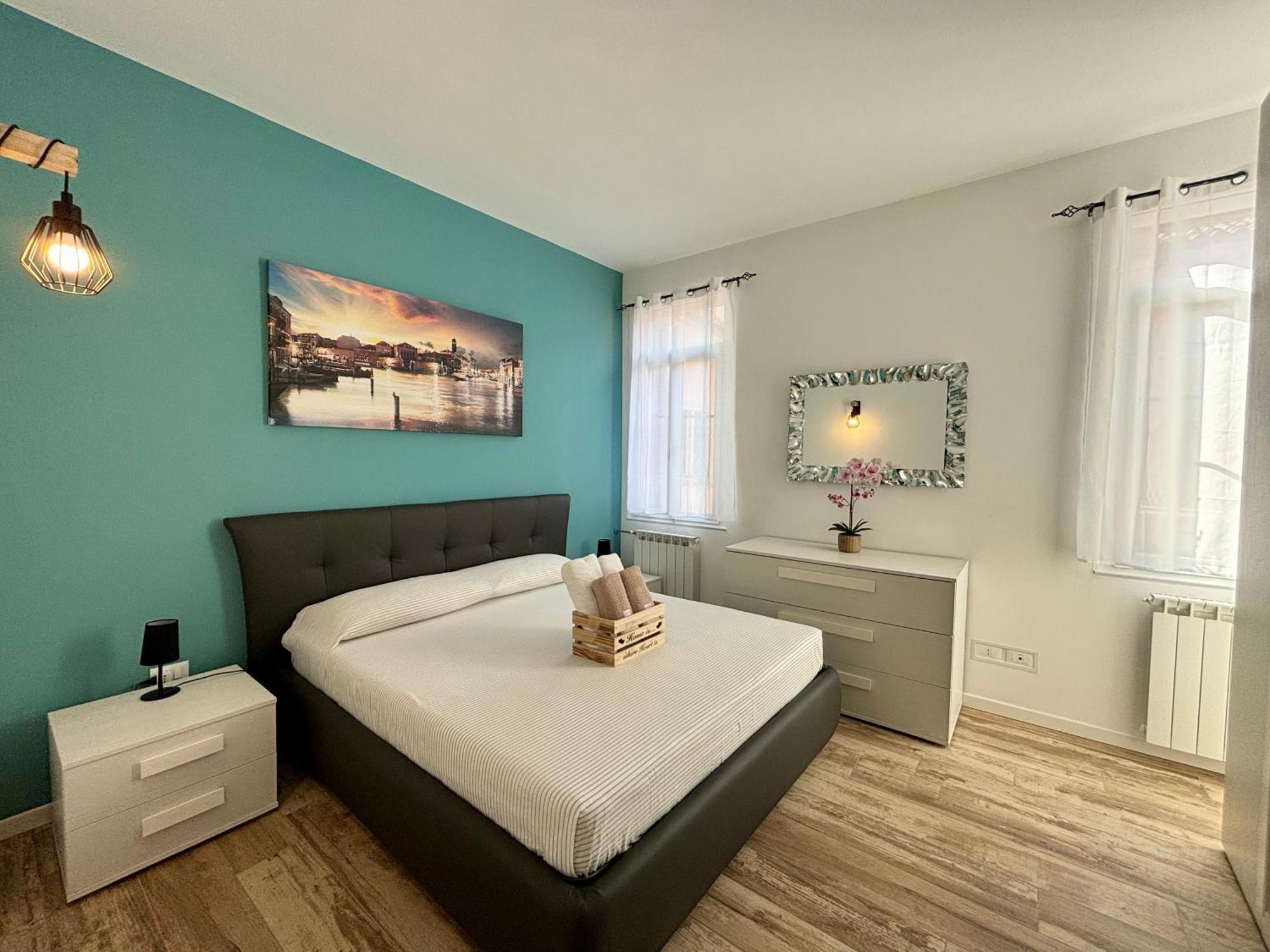 Ca' Donin - Centro Storico Apartment Chioggia Bagian luar foto